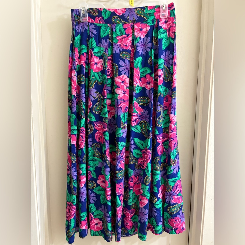 Vintage 90s Floral and Paisley Pleated Midi Skirt